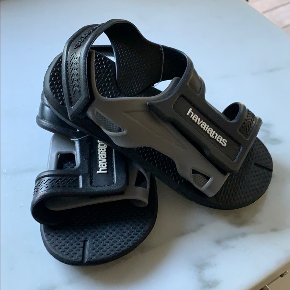 Unisex Black/Gray Havaianas